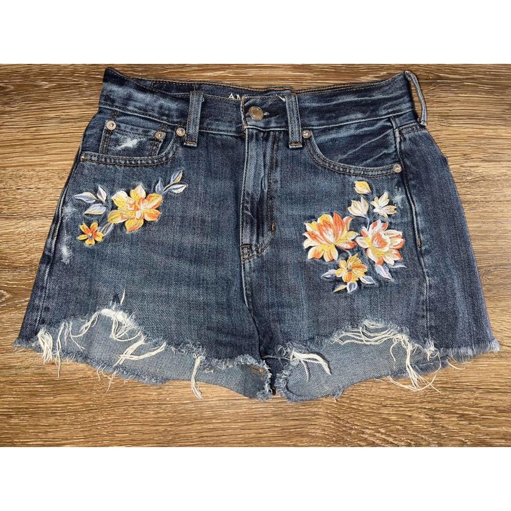American Eagle mom short women’s jean short size 00